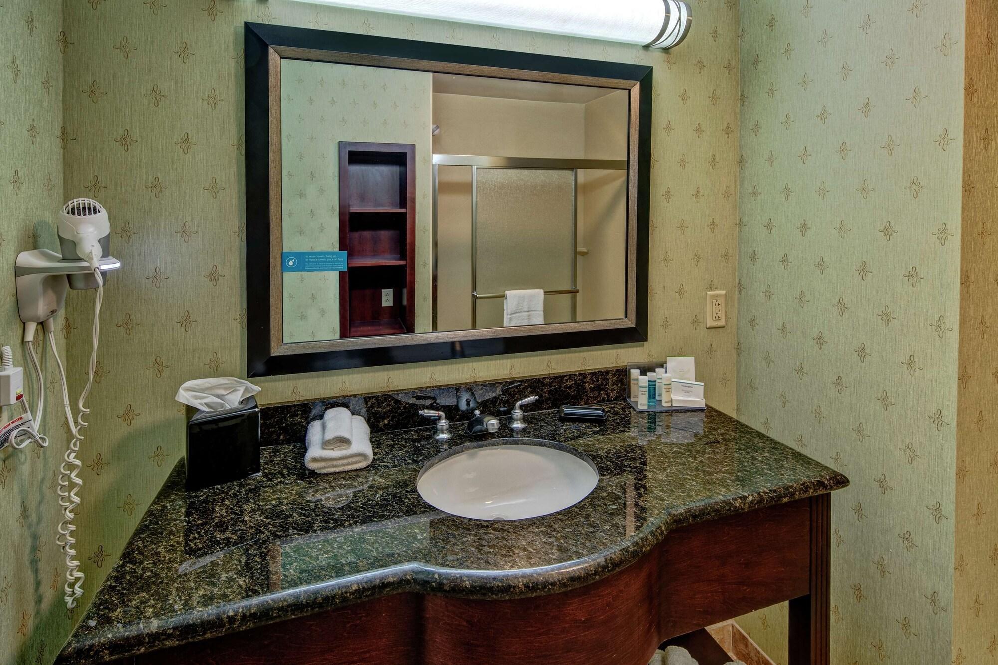 Hampton Inn קרוסוויל מראה חיצוני תמונה