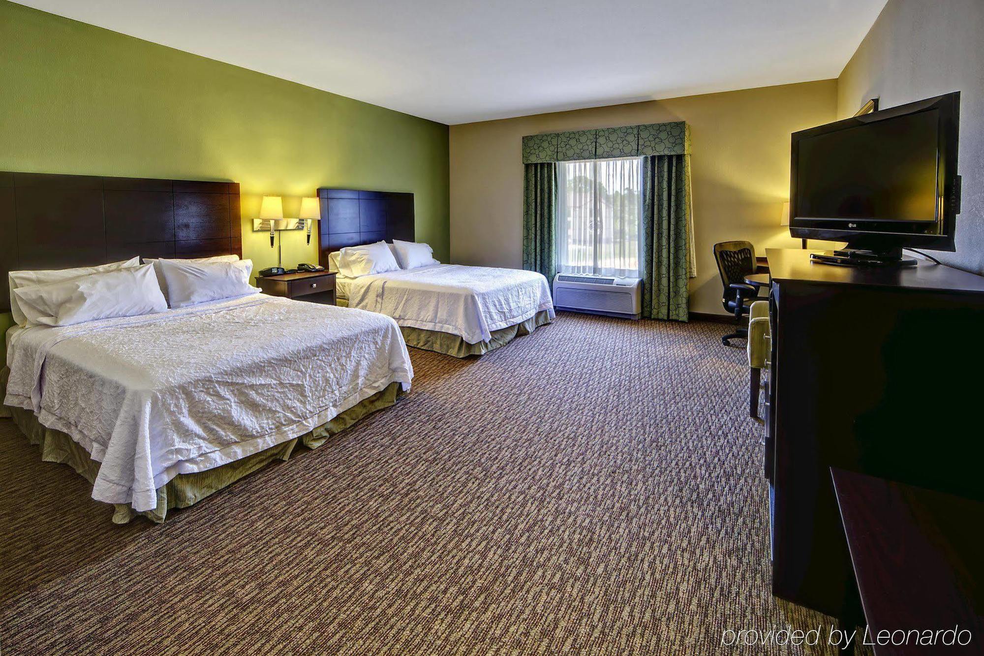 Hampton Inn קרוסוויל מראה חיצוני תמונה