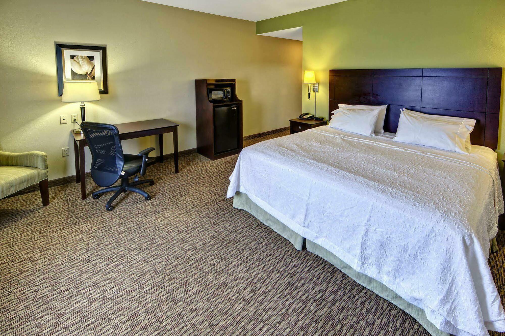 Hampton Inn קרוסוויל מראה חיצוני תמונה
